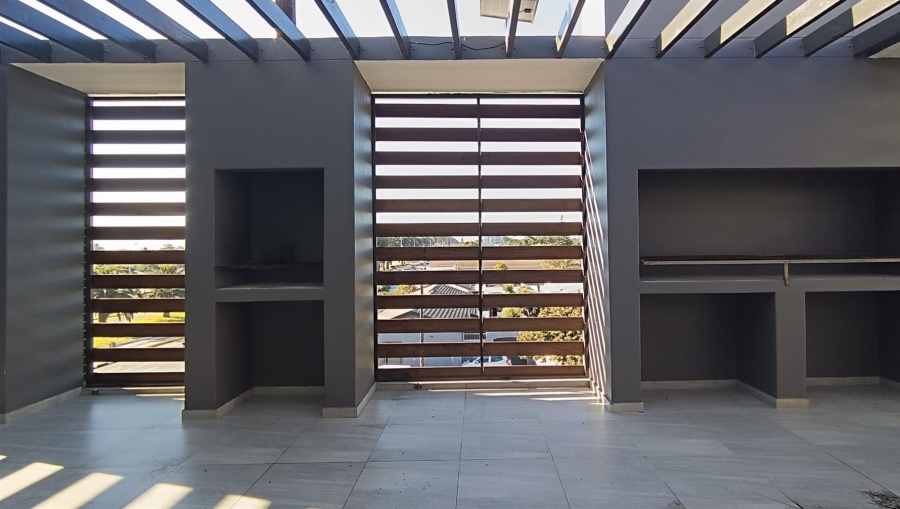 2 Bedroom Property for Sale in Table View Western Cape
